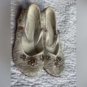 Dolce Gabbana girls shoes size 30